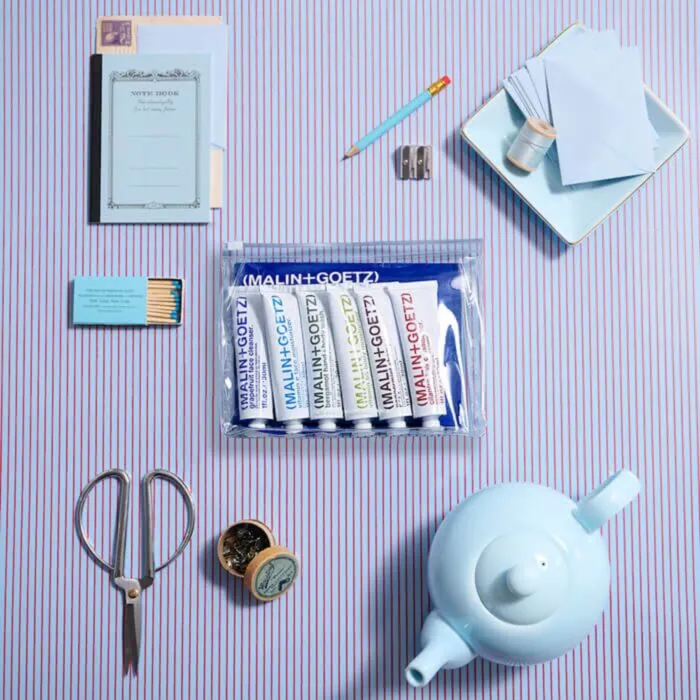Essentials Kit (Holiday)